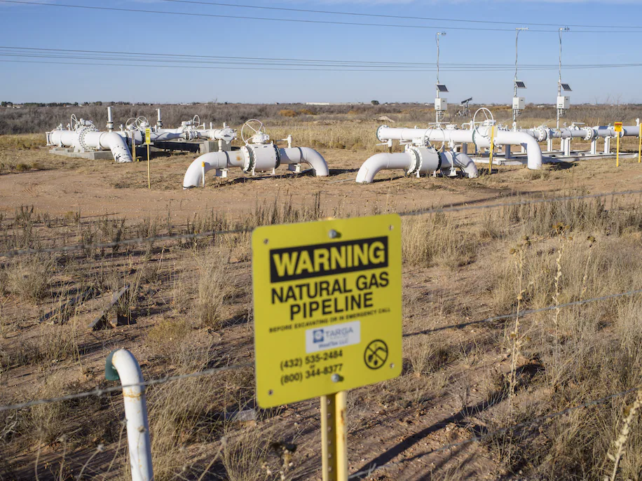 Federal Pipeline Regulator Will Consider Climate Change In Assessing ...